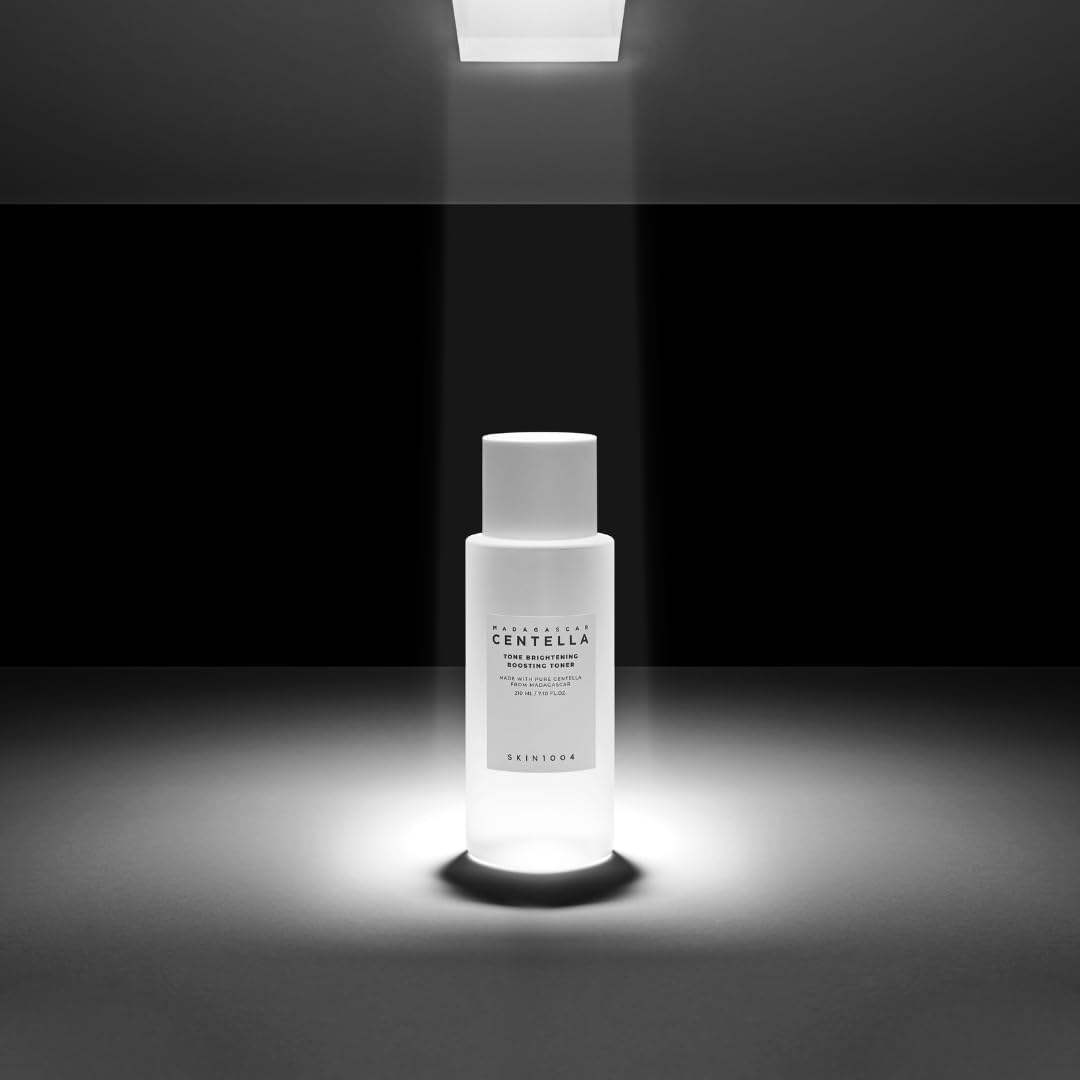 Centella tone brightening boosting toner - Skin1004