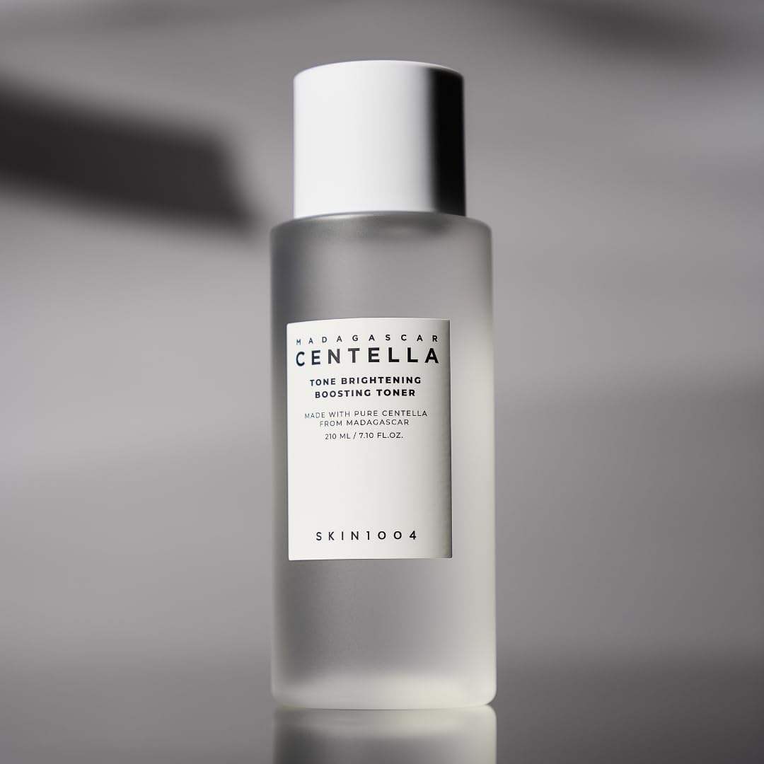 Centella tone brightening boosting toner - Skin1004